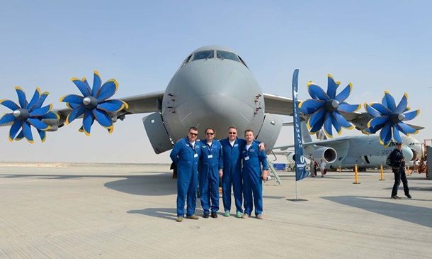 Украинские самолеты показали на авиасалоне в Дубае