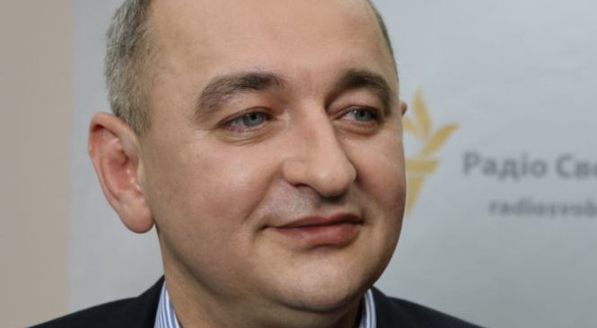 Матиос рассказал о тараканах и червях в столовой военного университета
