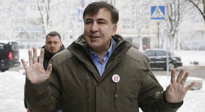 СМИ: Силовики увезли Саакашвили в неизвестном направлении