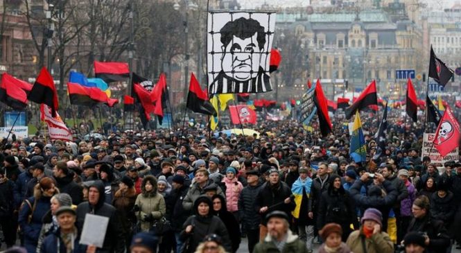 Эхо Мальдив. Что означает для украинской политики новая акция Саакашвили