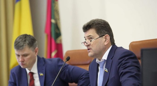 Строительство ТЦ, кредит на новый терминал и обращение к Кабмину: итоги сессии Запорожского городского совета