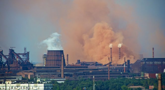 У Запоріжжі майже тисяча людей підписалися за проведення громадських слухань щодо стану повітря