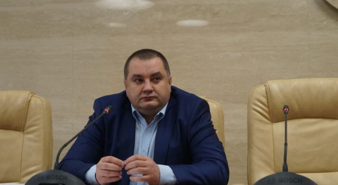 Поджог за «достижения»? Что известно о запорожском чиновнике, которому вчера подожгли авто