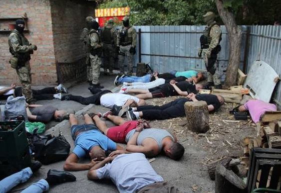 Задержаны 27 участников криминальной “сходки” в Кропивницком
