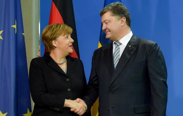 Порошенко поздравил Меркель с победой на выборах