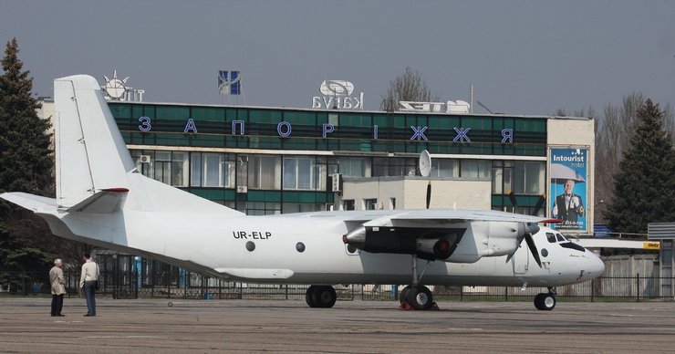 Реакция городской власти на ограничения полетов в запорожском аэропорту