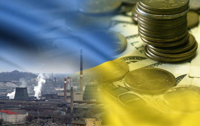 Долги украинцев растут: пока Украина больше берет, чем отдает