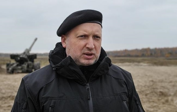 Турчинов: Россия увеличила военное присутствие на Донбассе