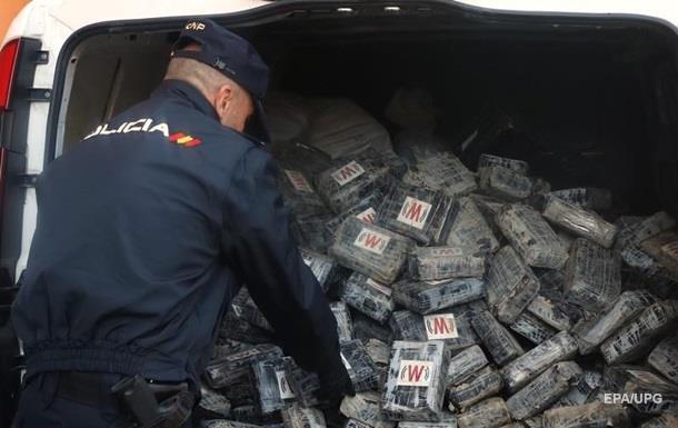 В Испании изъяли более тонны кокаина