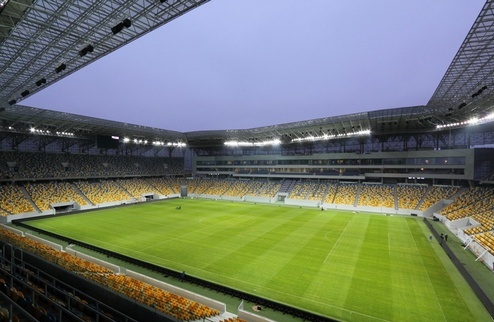 Стадион “Арена Львов” погряз в долгах