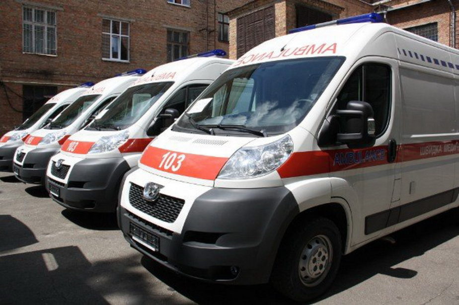 Запорожью продали автомобили скорой помощи на 22% дороже, чем в прошлом году Киеву