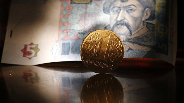 Стало известно, сколько каждый украинец заплатил за спасение Приватбанка