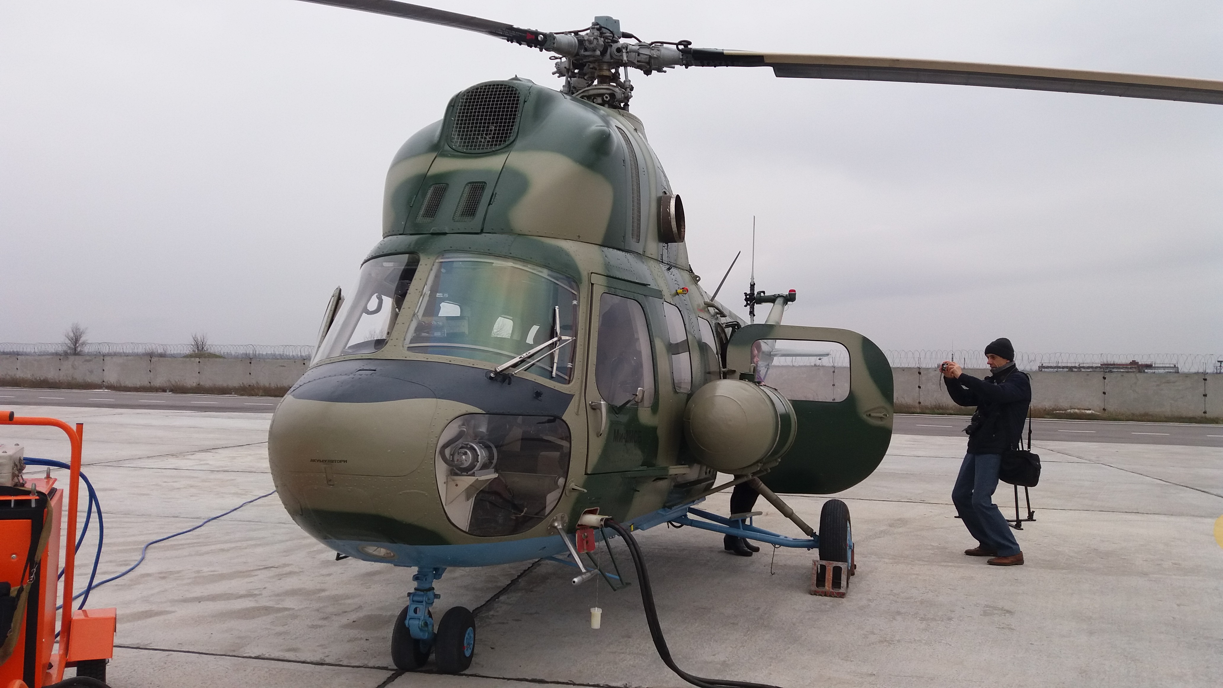 Запорожский вертолет передали военнослужащим Национальной гвардии, – ФОТОРЕПОРТАЖ