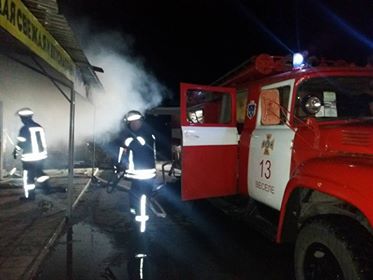 В Запорожской области сожгли магазин, – ФОТО