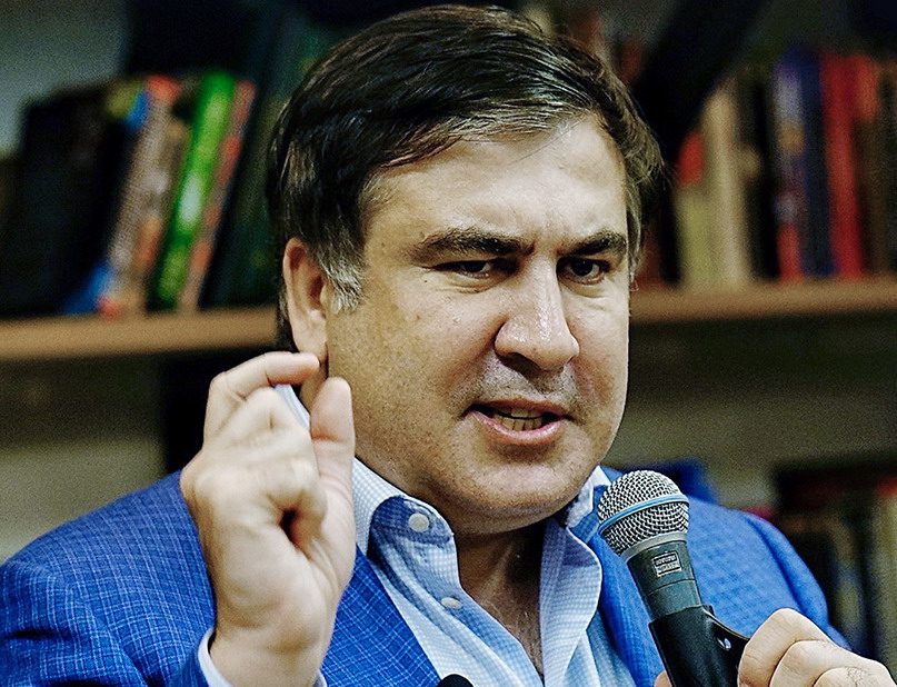 Саакашвили инкриминируют 3 уголовных статьи