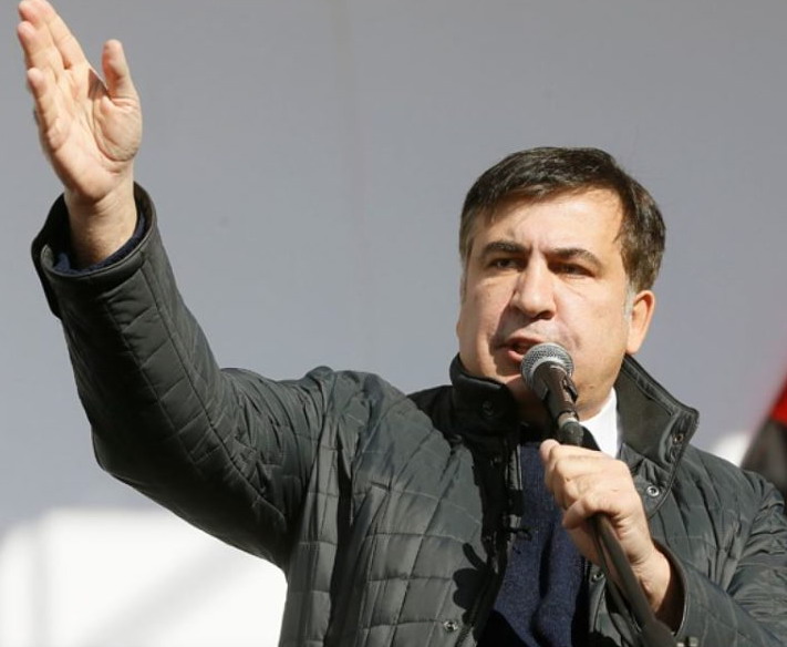 Сакварелидзе: Квартиру Саакашвили обыскивают силовики
