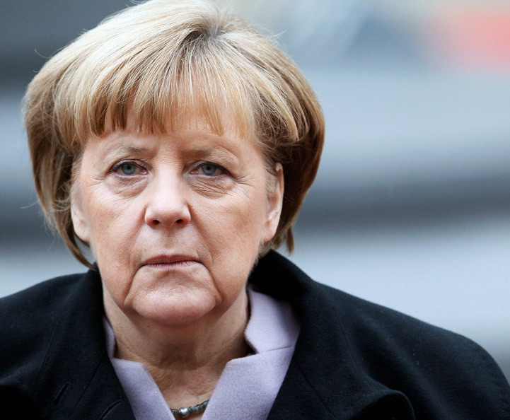 Меркель: Нет оснований отменять санкции против России