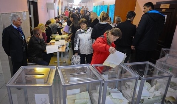 Подкуп на выборах ОТГ в Запорожской области – партия проверит своего же кандидата