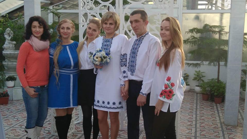 В Запорожье необычную свадьбу сыграли боец АТО и его невеста