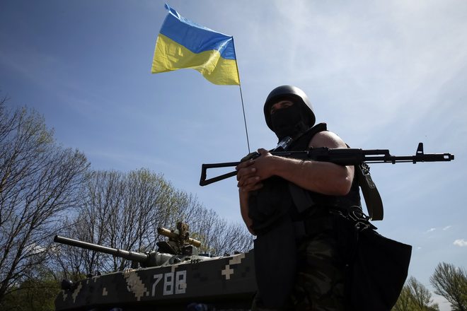 Все происходит мгновенно: украинским военным представили модернизированное радиолокационное вооружение