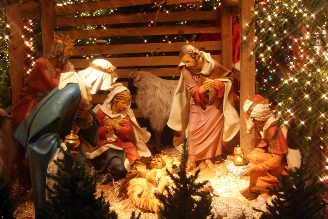 “Актуально” поздравляет с Рождеством Христовым!