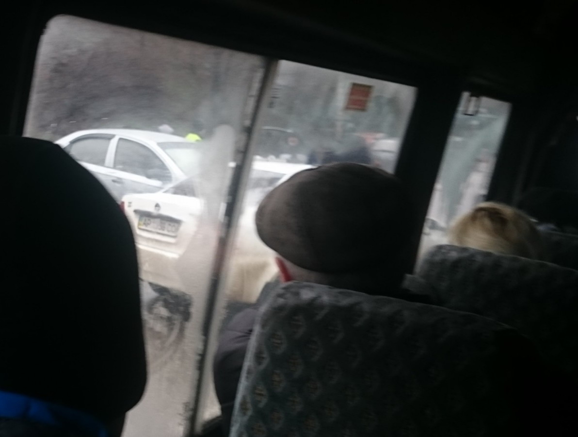 Масштабное ДТП в Запорожье: столкнулись 4 авто