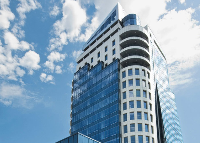 19-ти этажный бизнес-центр в центре Запорожья купит крупная инвестиционная компания