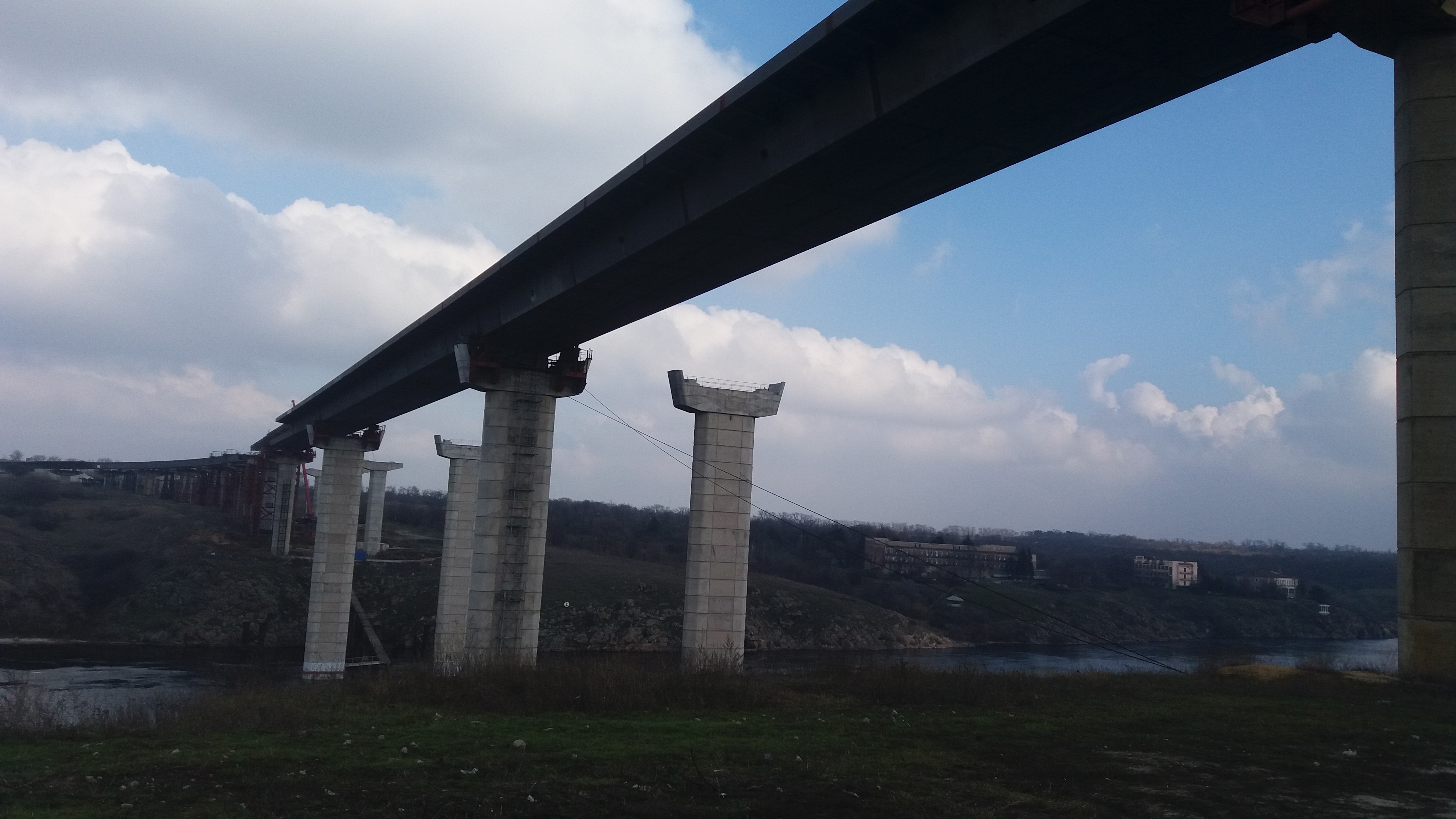 В Запорожье новый мост наконец-то соединил оба берега Днепра, -ФОТОРЕПОРТАЖ