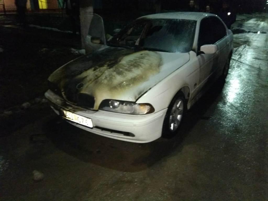 В Запорожской области сгорел автомобиль – ФОТО