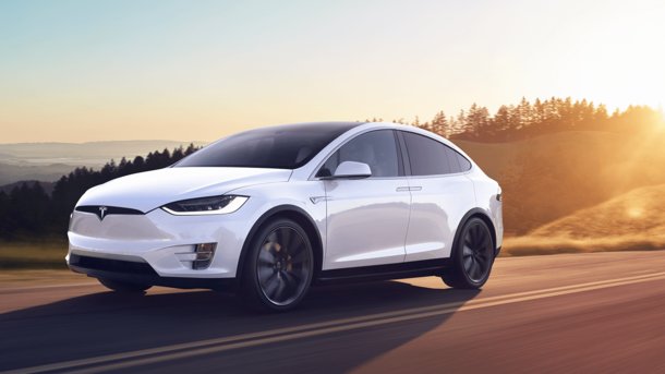 Автомобиль Tesla Model X был дважды угнан за сутки