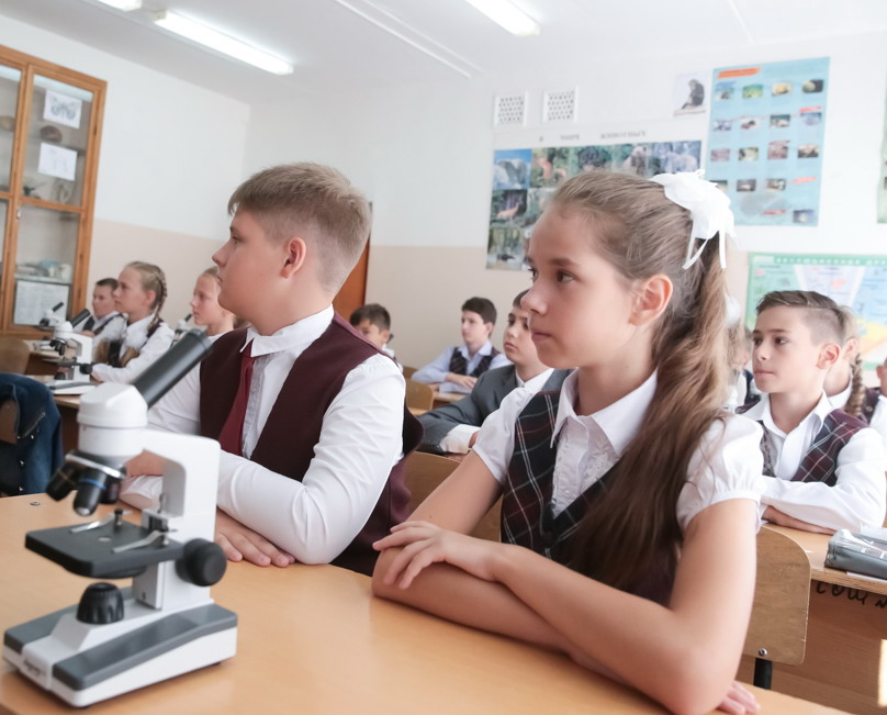 В школах Запорожья предлагают ввести триместровую систему обучения