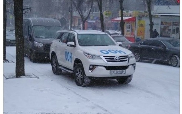 Автомобиль “ООН” с дипломатическими номерами полгода колесит по Запорожью