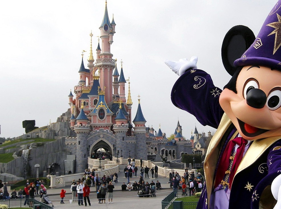 Компания Disney вложит 2 млрд евро в расширение Диснейленда в Париже