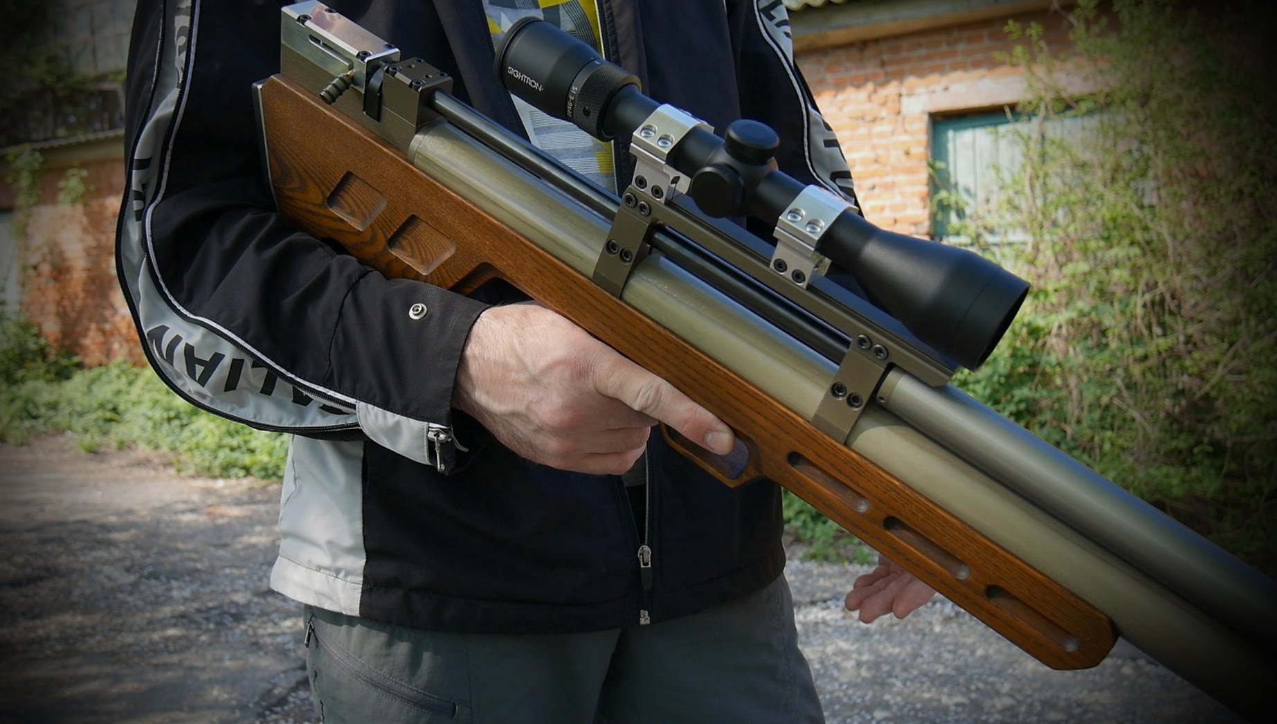 В Запорожье местная прокуратура добилась наказания для злоумышленника застрелившего своего побратима