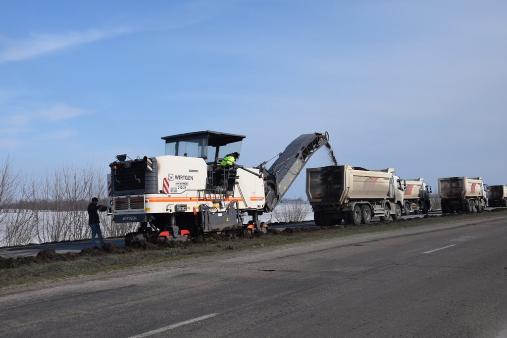 В Запорожской области возобновлены ремонтные работы на трассе Н-08, – ФОТО