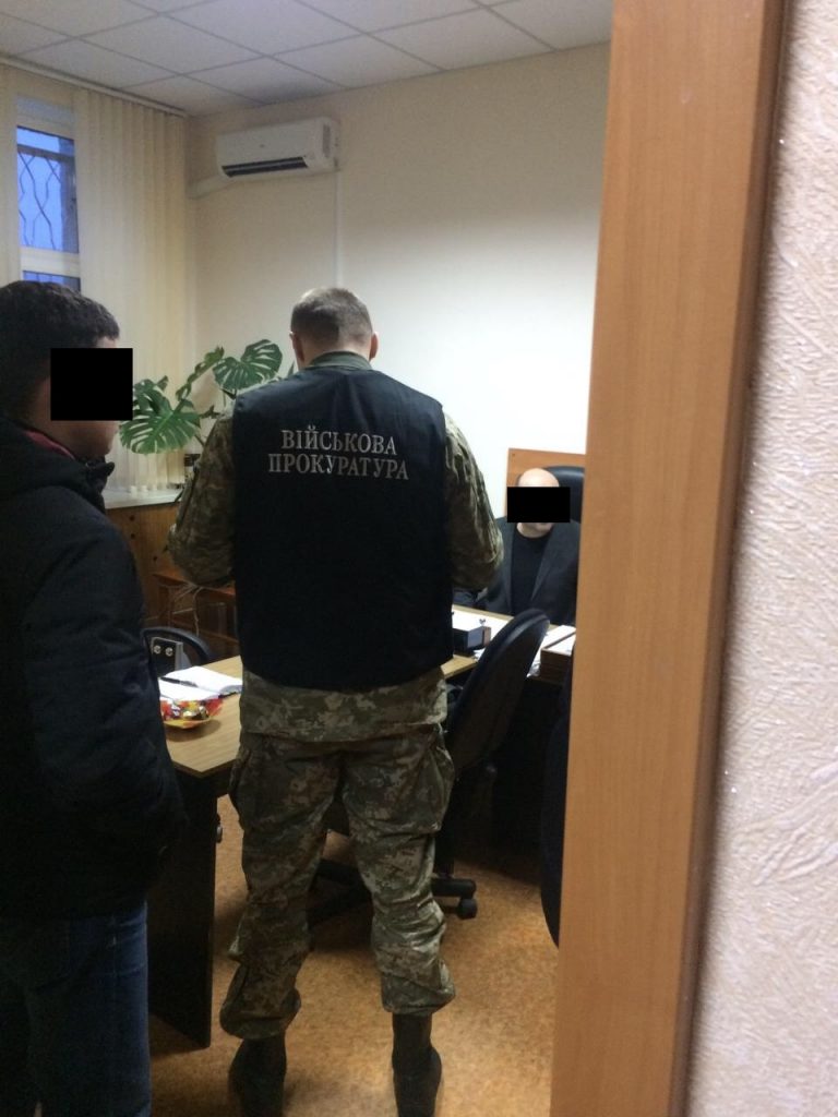 Подробности задержания на взятке аудитора из ГФС в Запорожской области, – ВИДЕО