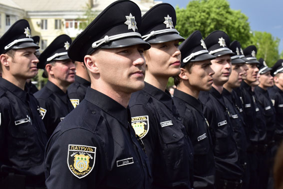 В Запорожье во время праздников охрану общественного порядка будут обеспечивать более 1650 правоохранителей