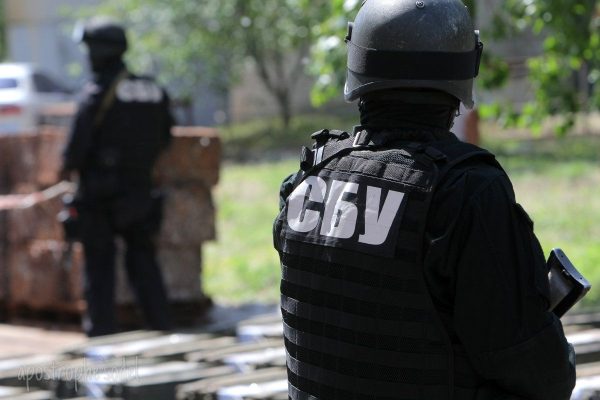 СБУ и Департамент внутренней безопасности Нацполиции проводят обыски в нескольких райотделах полиции Запорожья