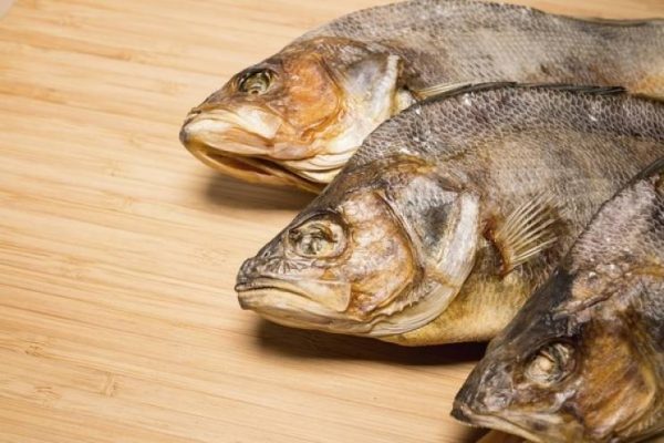 Девушка подхватила серьезное опасное инфекционное заболевание: ела рыбу из Запорожской области