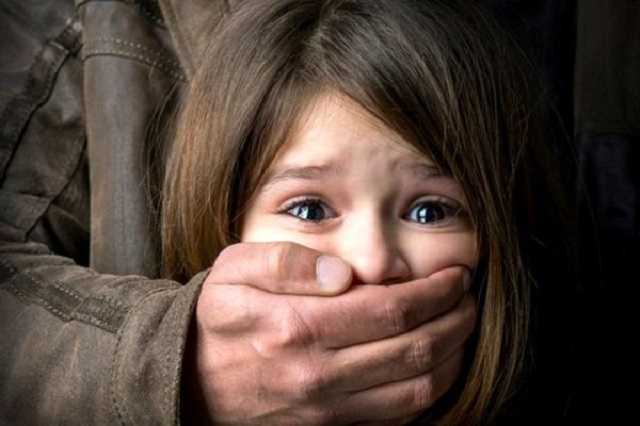 На Запоріжжі 18-річний хлопець зґвалтував 6-річну дівчинку
