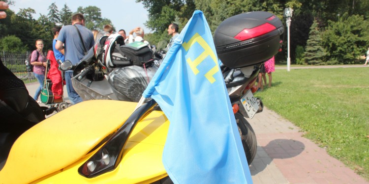 У Запоріжжі завершиться всеукраїнський мотопробіг – на Хортиці піднімуть кримськотатарський прапор