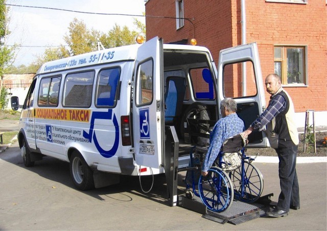 В Запорожской области заработало такси для людей с инвалидностью: как оформить заявку на получение услуги?