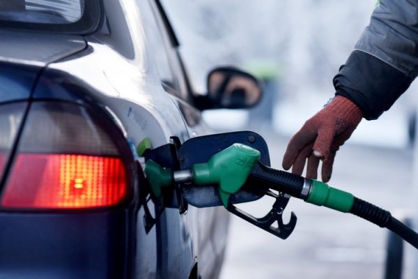 На заметку запорожским автолюбителям: в Украине резко подорожало топливо
