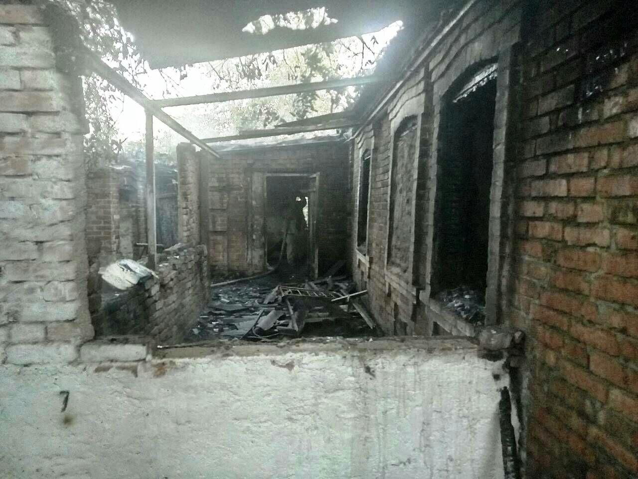 В Запорожской области ещё один пожар: из-за нарушений правил эксплуатации электросети загорелся дом (ФОТО)