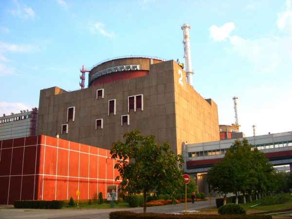 На Запорожской АЭС произошла авария: отключен один из энергоблоков