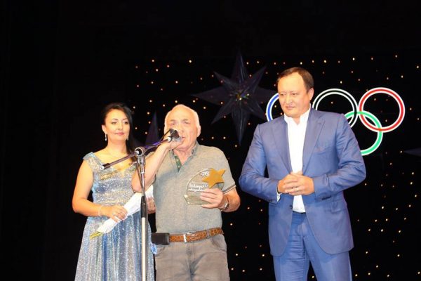 В Запоріжжі переможці конкурсу «SPORT STAR 2018» отримали нагороди