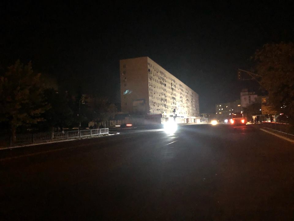 У Запорізькій області третю добу половина міста залишається без світла (фото)