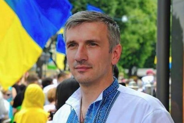 Стрельба в Одессе: Кем является раненый активист Олег Михайлик
