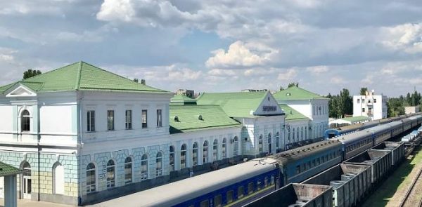 Итоги курортного сезона: стало известно, сколько пассажиров за лето принял ЖД вокзал Бердянска