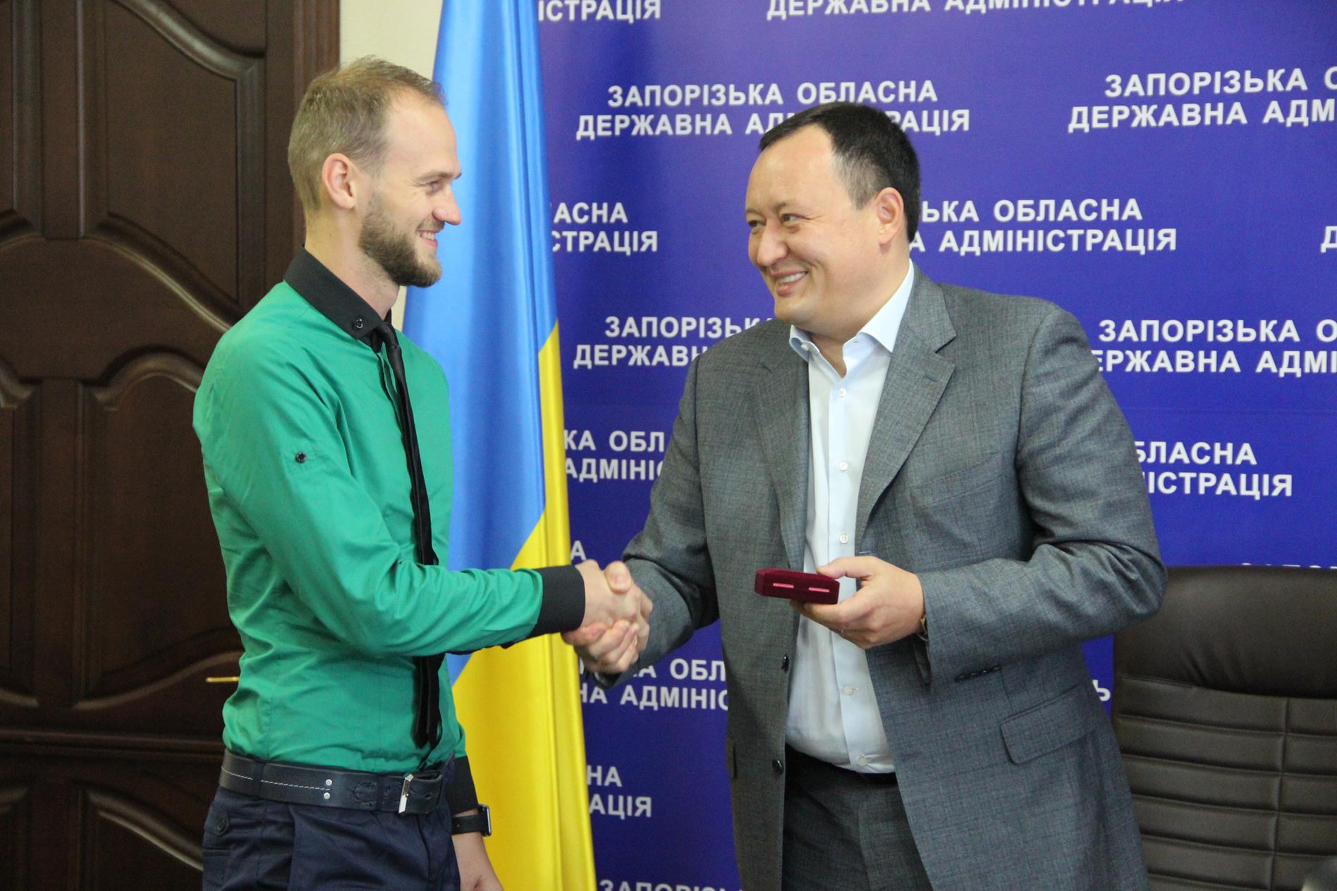 Губернатор привітав кращого вчителя України – запоріжця Олександра Жука